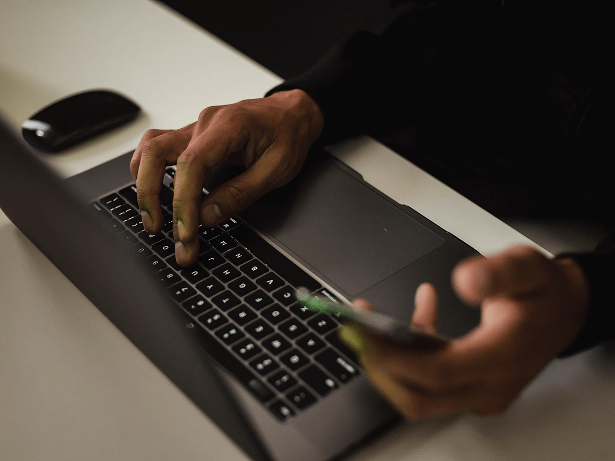 Tech person with data literacy skills and machine learning  data work