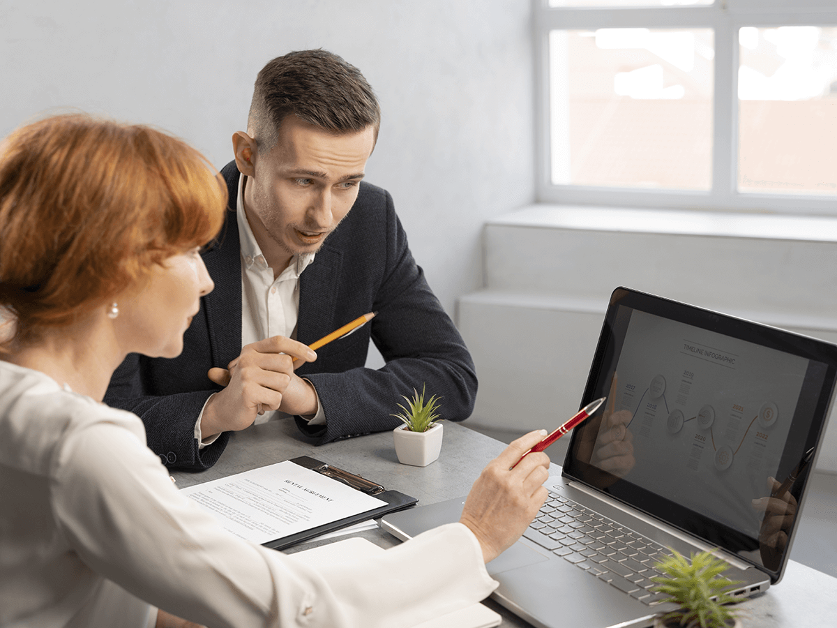 The role of data analytics in decision making for business