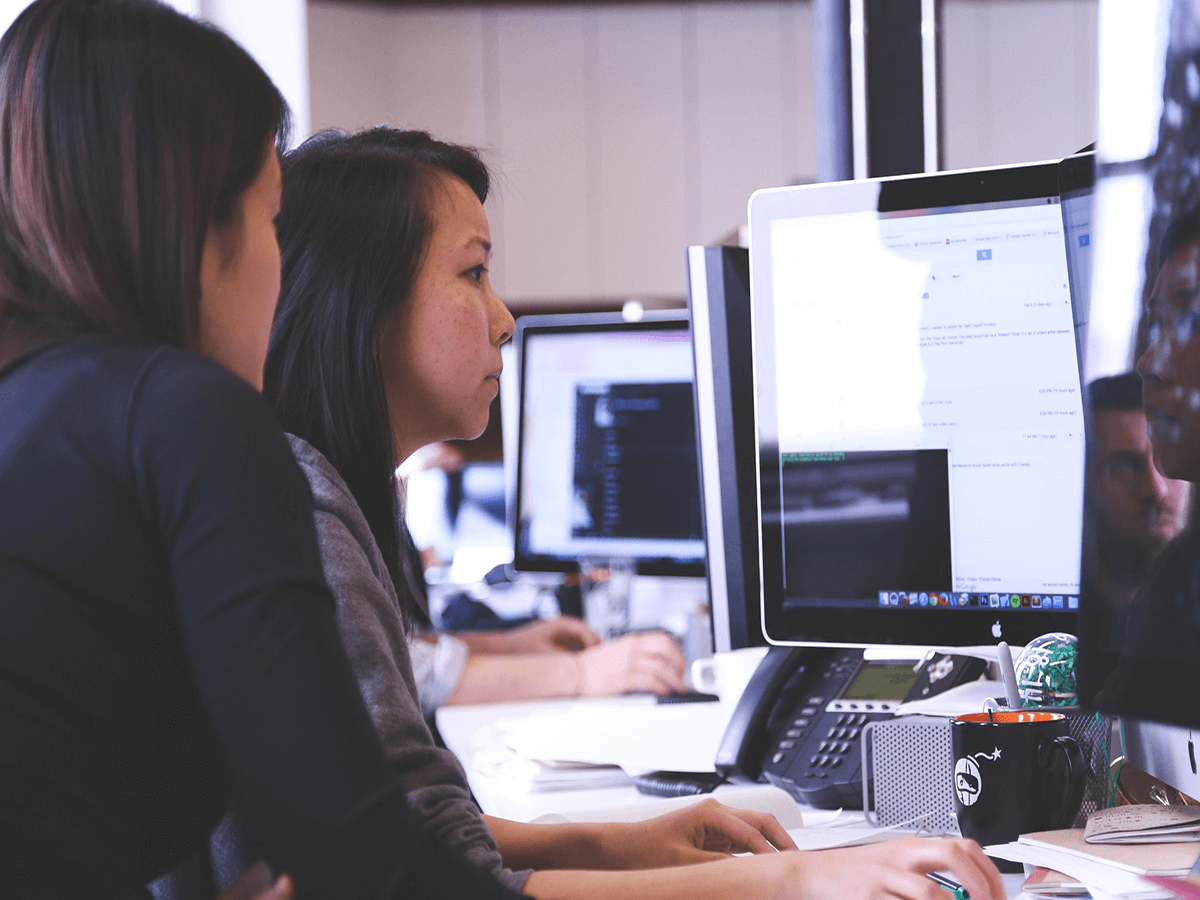 Tech professionals with challenges of mitigation in cyber security
