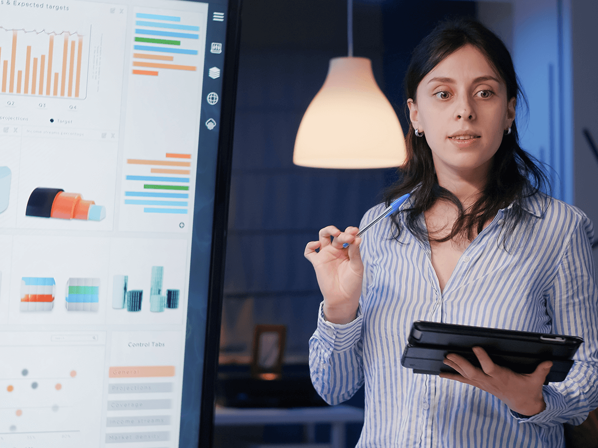 Data scientist recognize responsibilities for transitioning into data science.