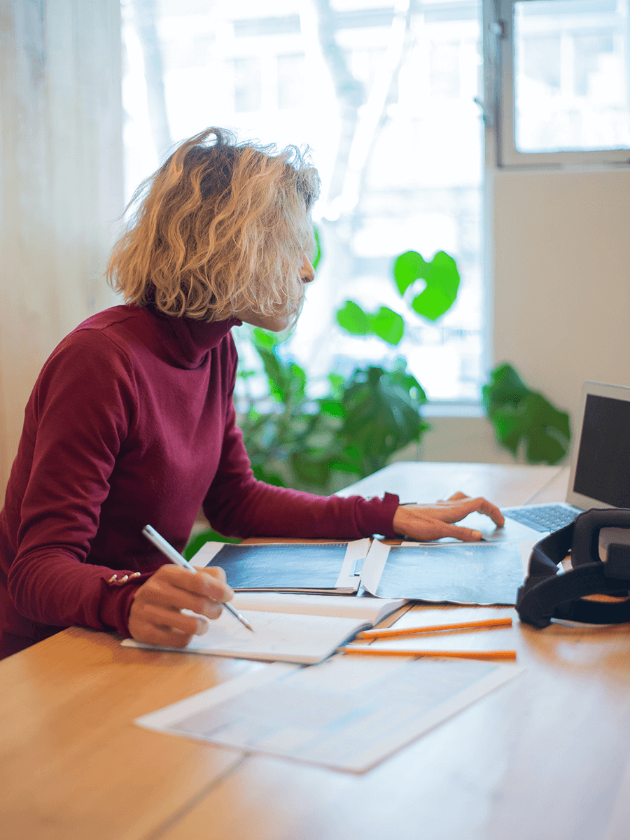 Analyst with technical skills preparing to ace the data science interview.